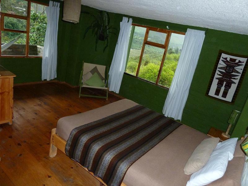 La Casa Verde Eco Guest House Banos  Room photo